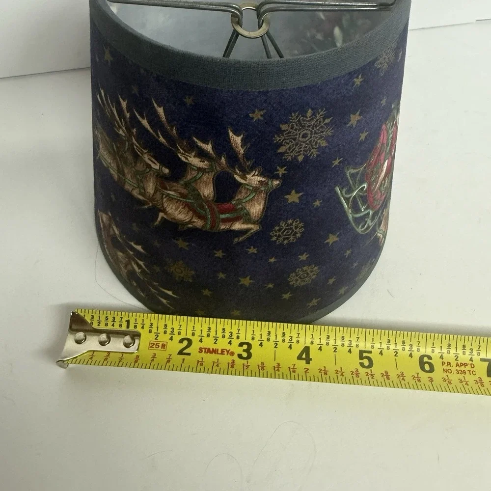 Santa's Sleigh Flying Reindeer Mini Clip On Christmas‎ Light Lamp Shade